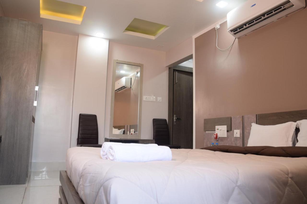 Hotel Nandini Baharampur Dış mekan fotoğraf