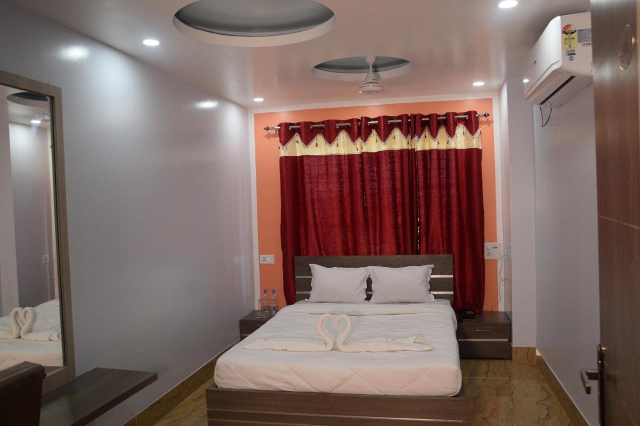 Hotel Nandini Baharampur Dış mekan fotoğraf